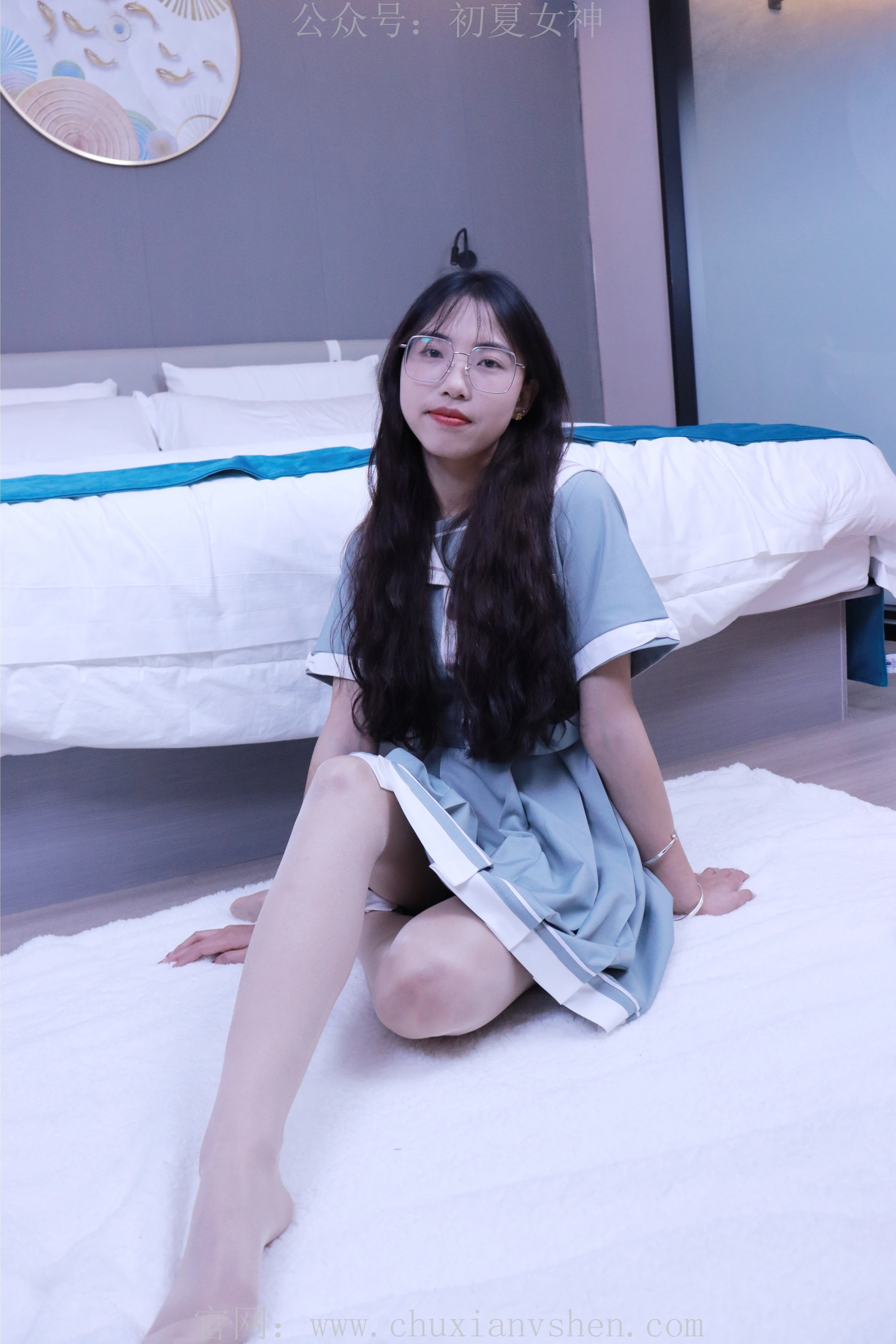 初夏女神 NO.008 雪糕 浅蓝色JK裙搭配小白鞋 0